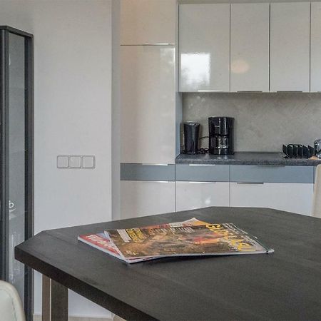 Apartment Annabela Banjol Buitenkant foto